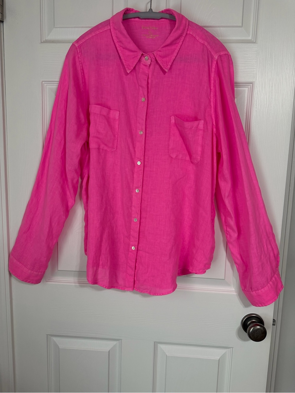 Lilly Pulitzer Fuchsia Button-Down Shirt - Size XL